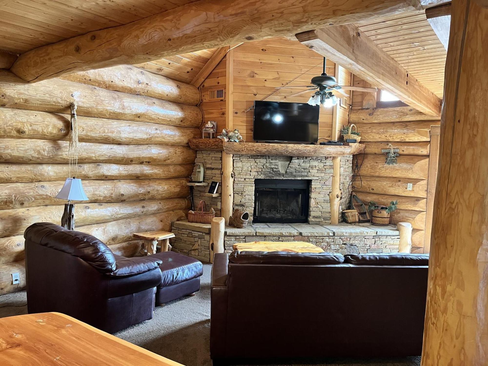 Infinite Views - Secluded With Mountain Views Cabin Гатлинбург Экстерьер фото